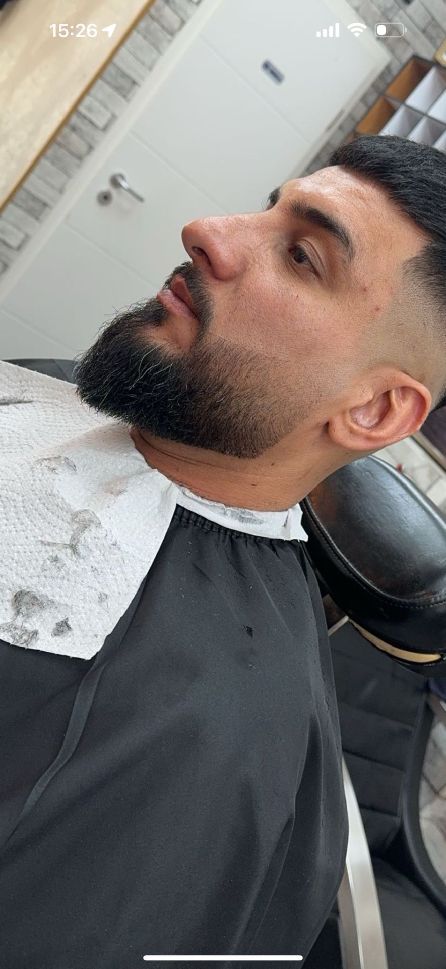 Oscar Barbershop haircut 7